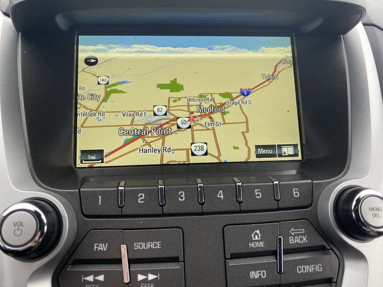 Thumbnail: 2014 Chevrolet Equinox - 18