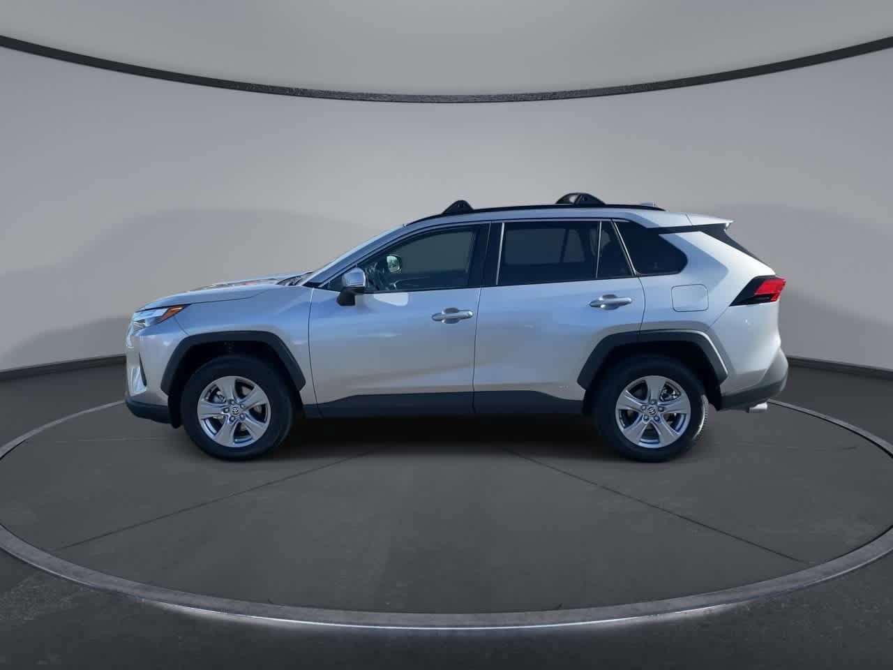 Thumbnail: 2025 Toyota RAV4 - 5