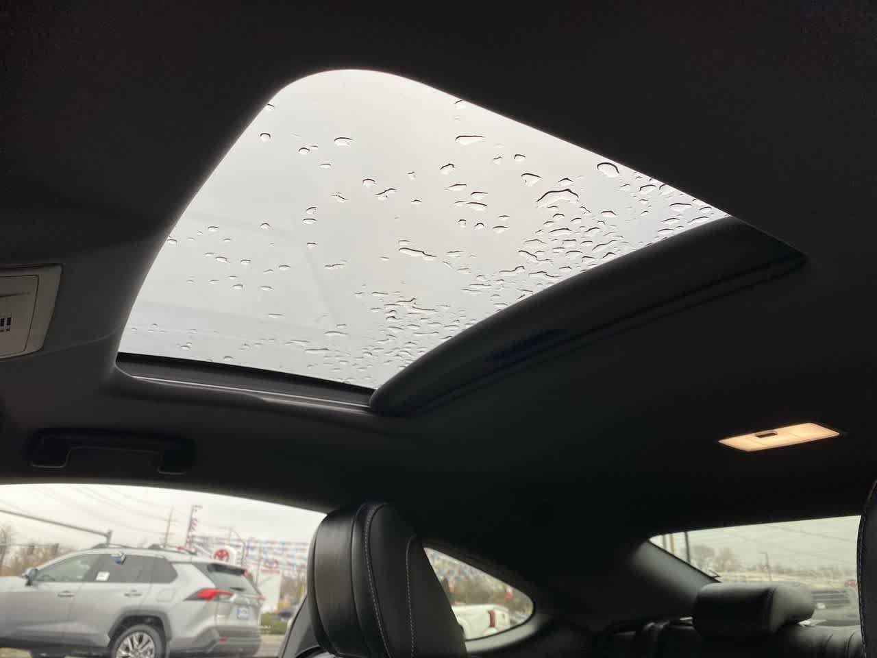 Thumbnail: 2015 Lexus RC - 22