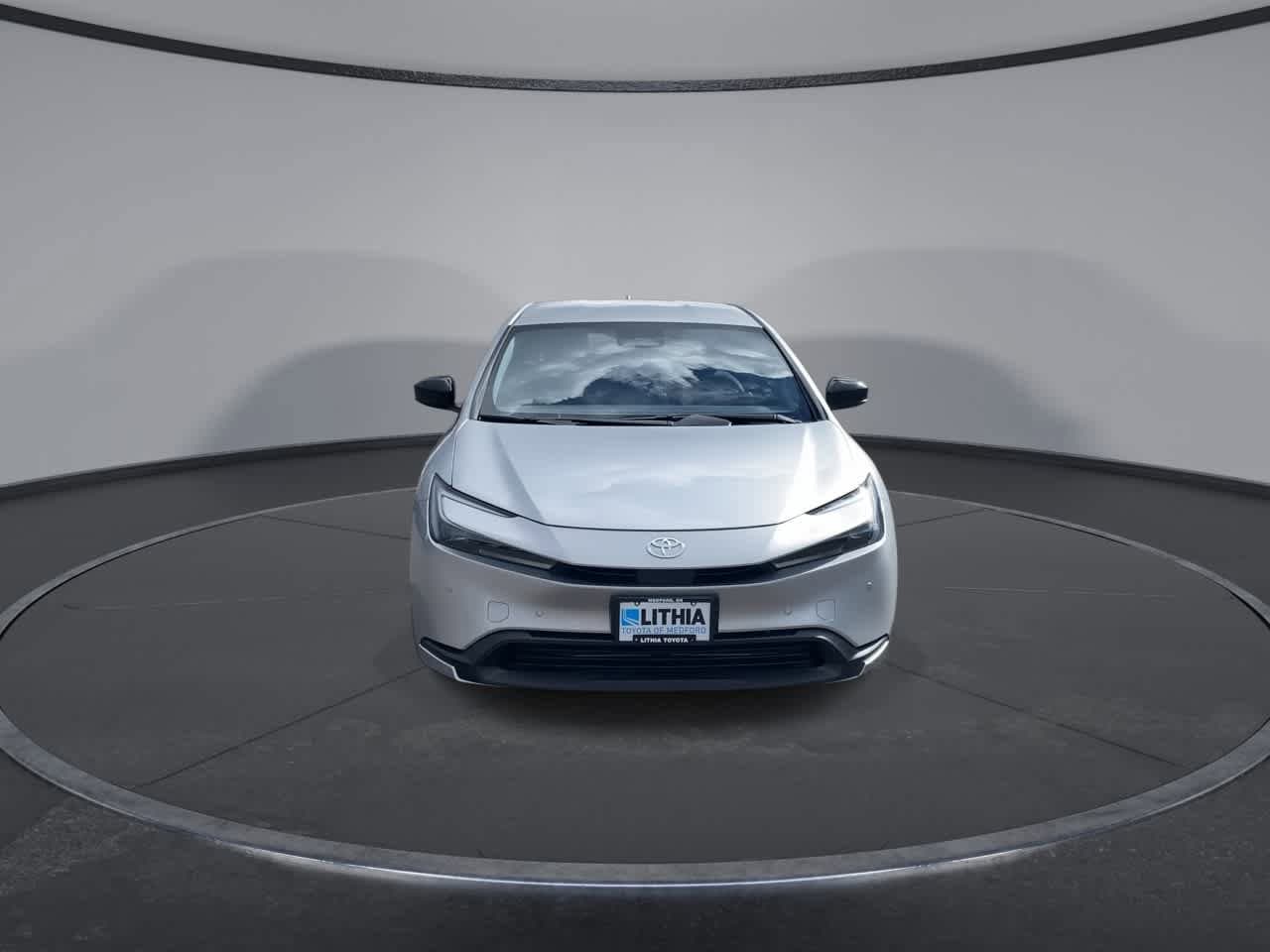 Thumbnail: 2024 Toyota Prius - 3