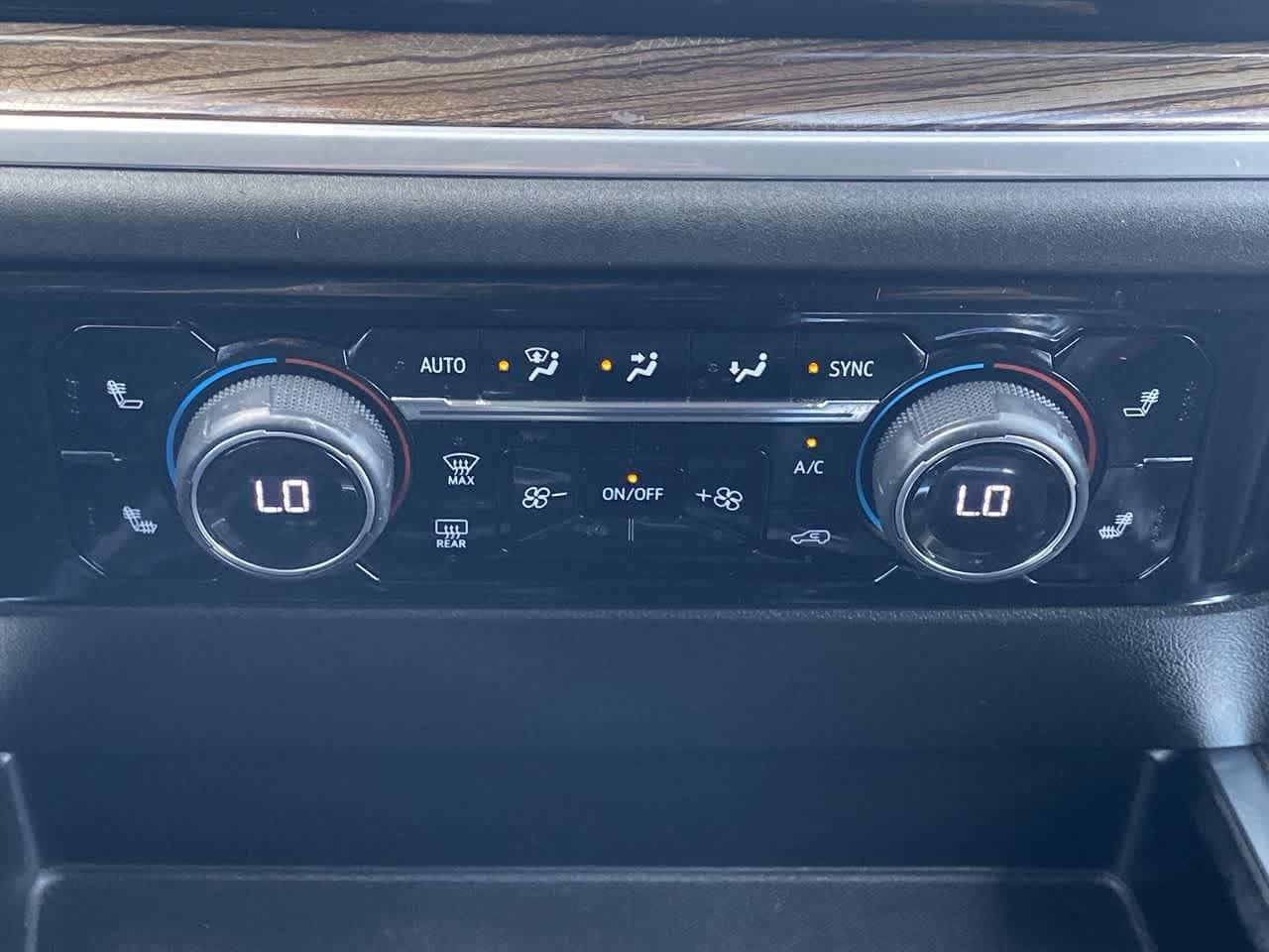 Thumbnail: 2022 Chevrolet Silverado 1500 - 18