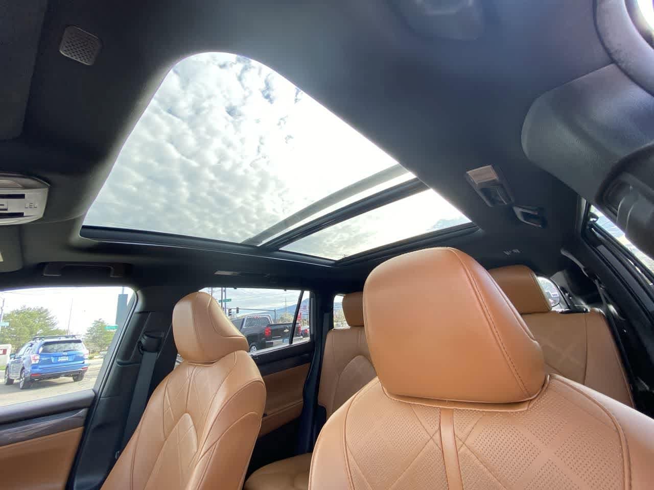 Thumbnail: 2021 Toyota Highlander - 22