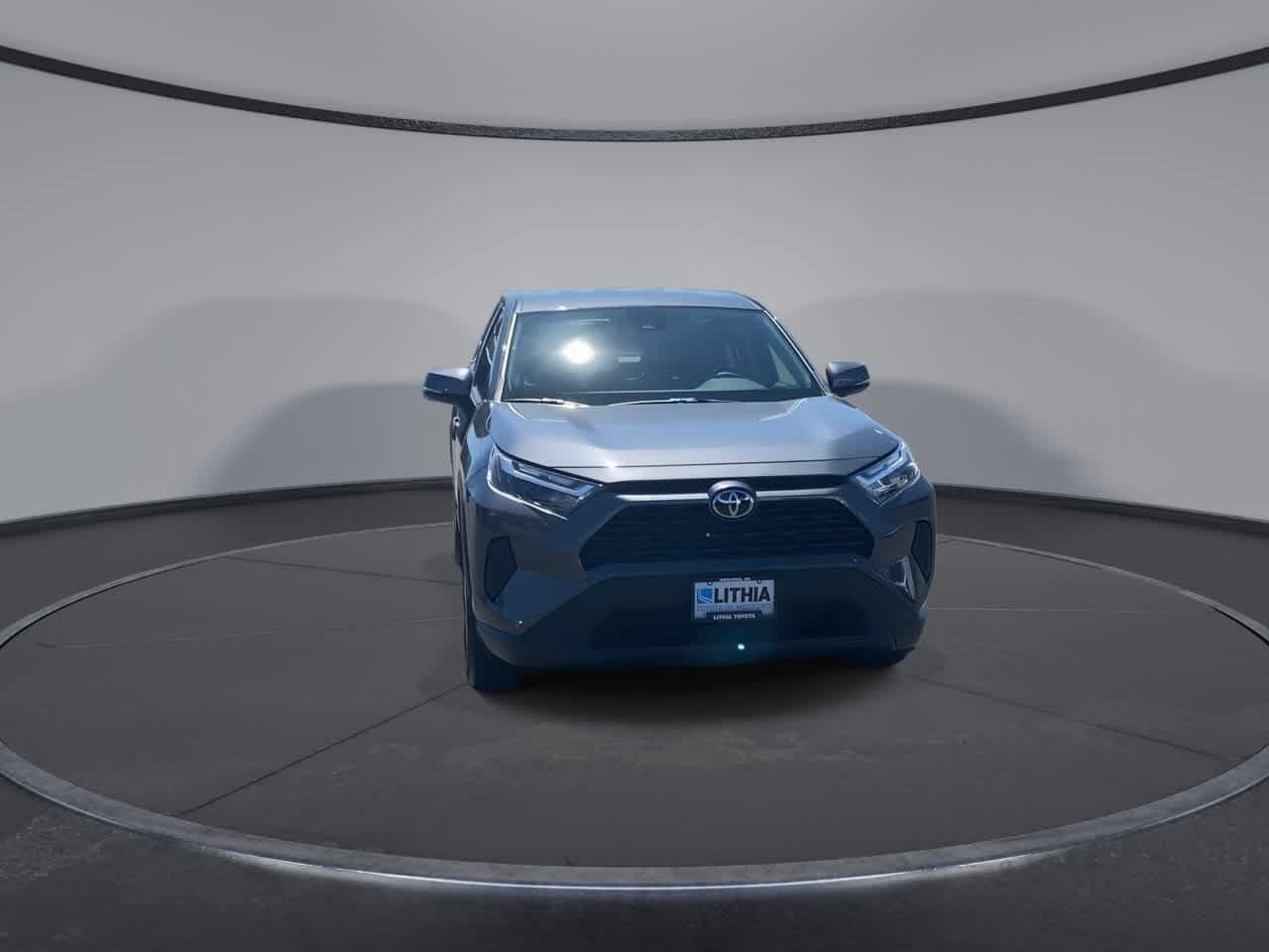 Thumbnail: 2025 Toyota RAV4 - 3