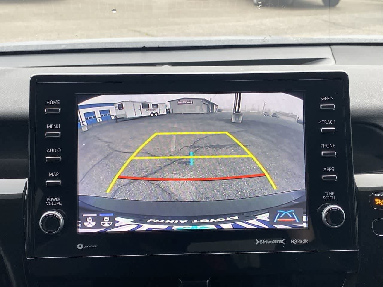 Thumbnail: 2022 Toyota Camry - 17