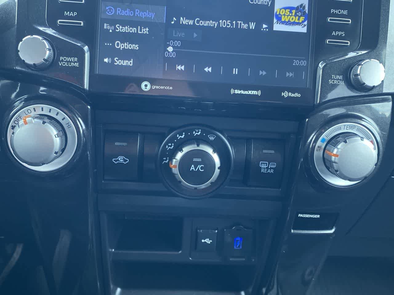 Thumbnail: 2023 Toyota 4Runner - 18