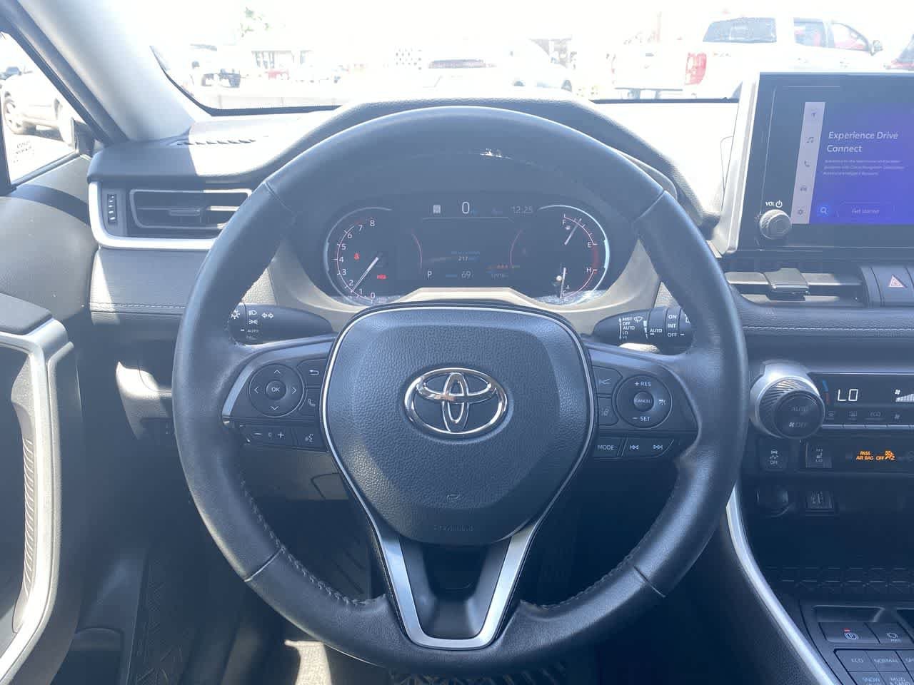 Thumbnail: 2024 Toyota RAV4 - 14