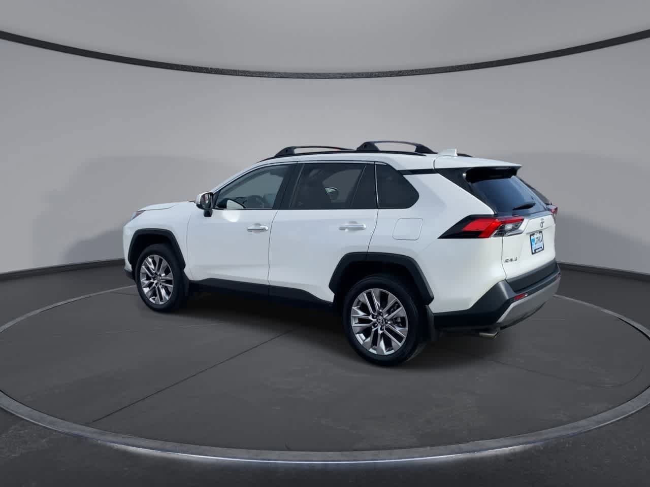 Thumbnail: 2022 Toyota RAV4 - 6