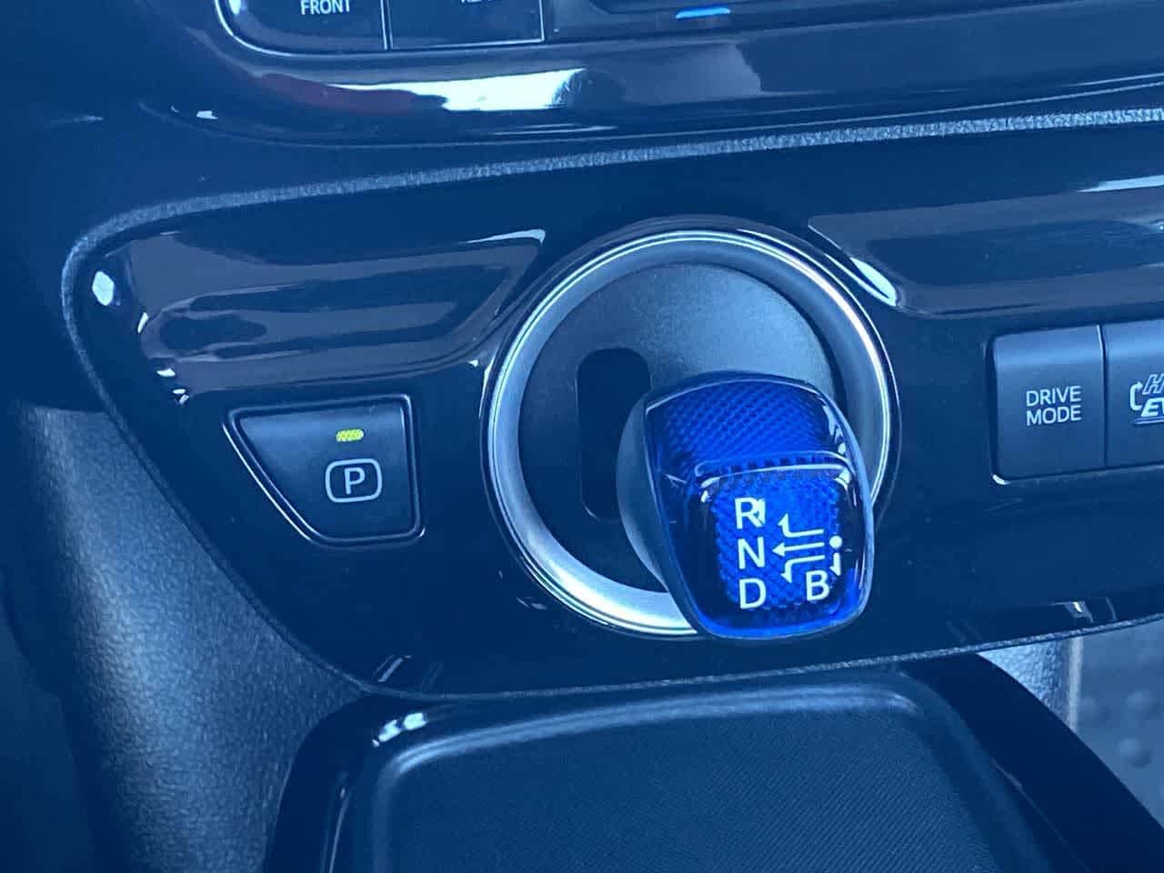 Thumbnail: 2022 Toyota Prius Prime - 19