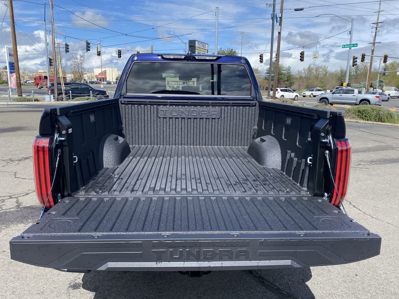 Thumbnail: 2025 Toyota Tundra - 23