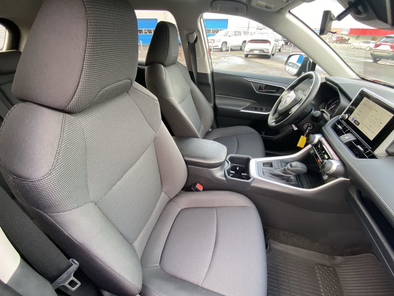 Thumbnail: 2025 Toyota RAV4 - 23