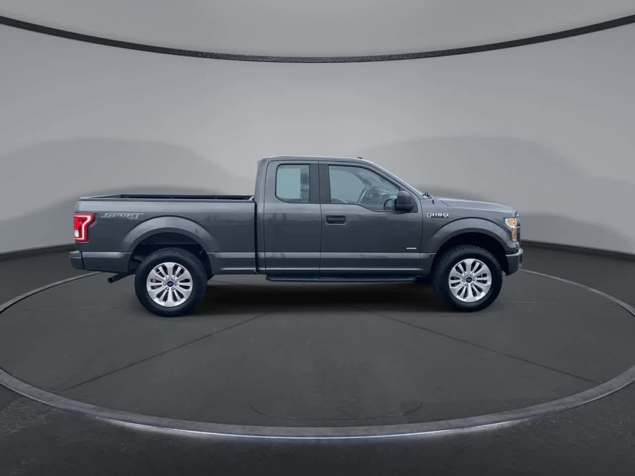 Thumbnail: 2016 Ford F-150 - 9