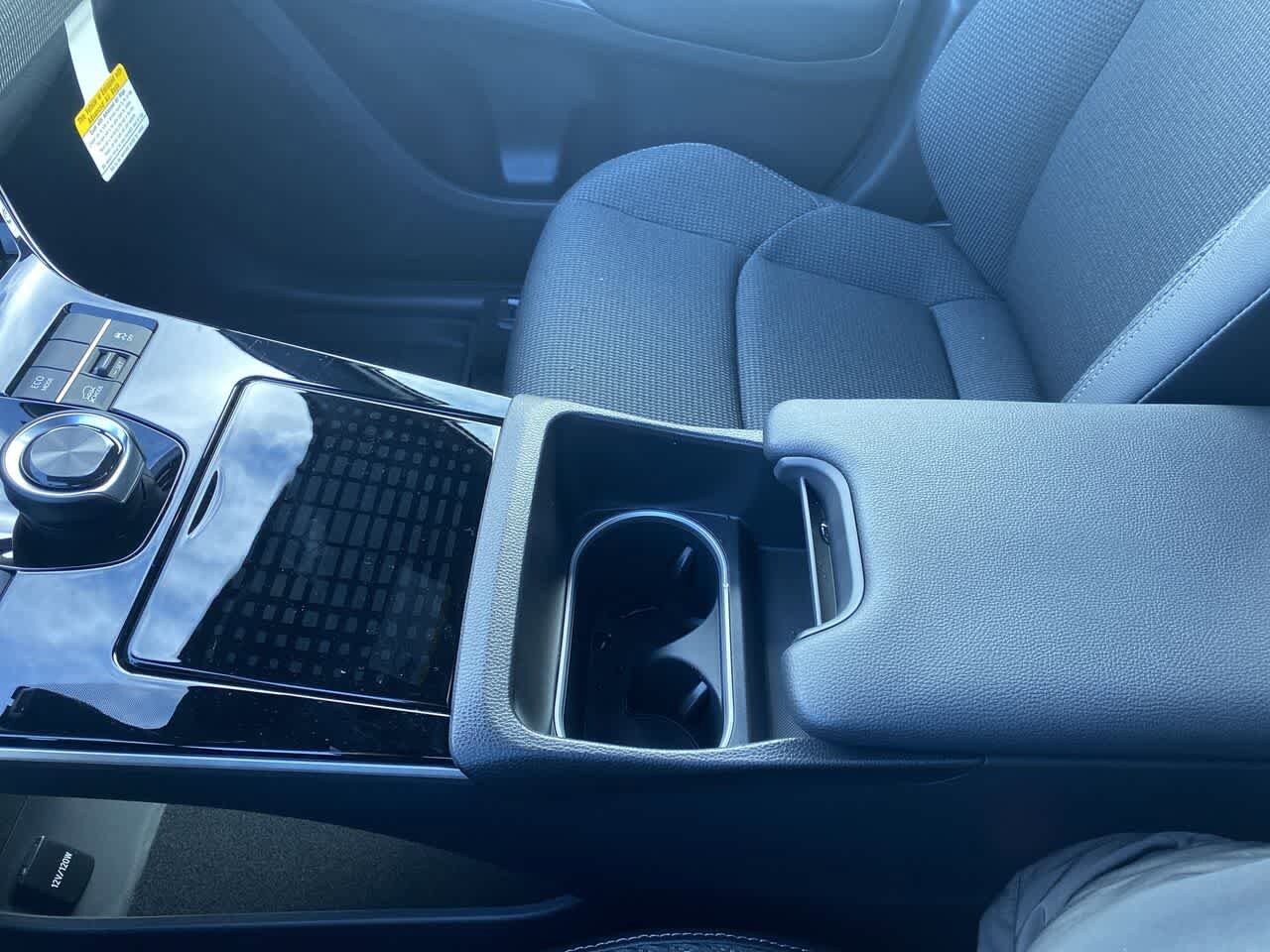 Thumbnail: 2025 Toyota bZ4X - 20