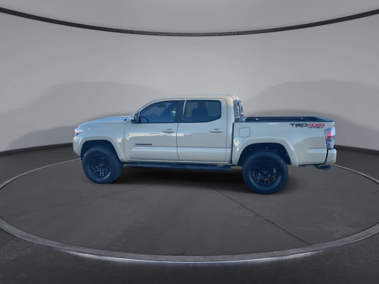 Thumbnail: 2020 Toyota Tacoma - 5
