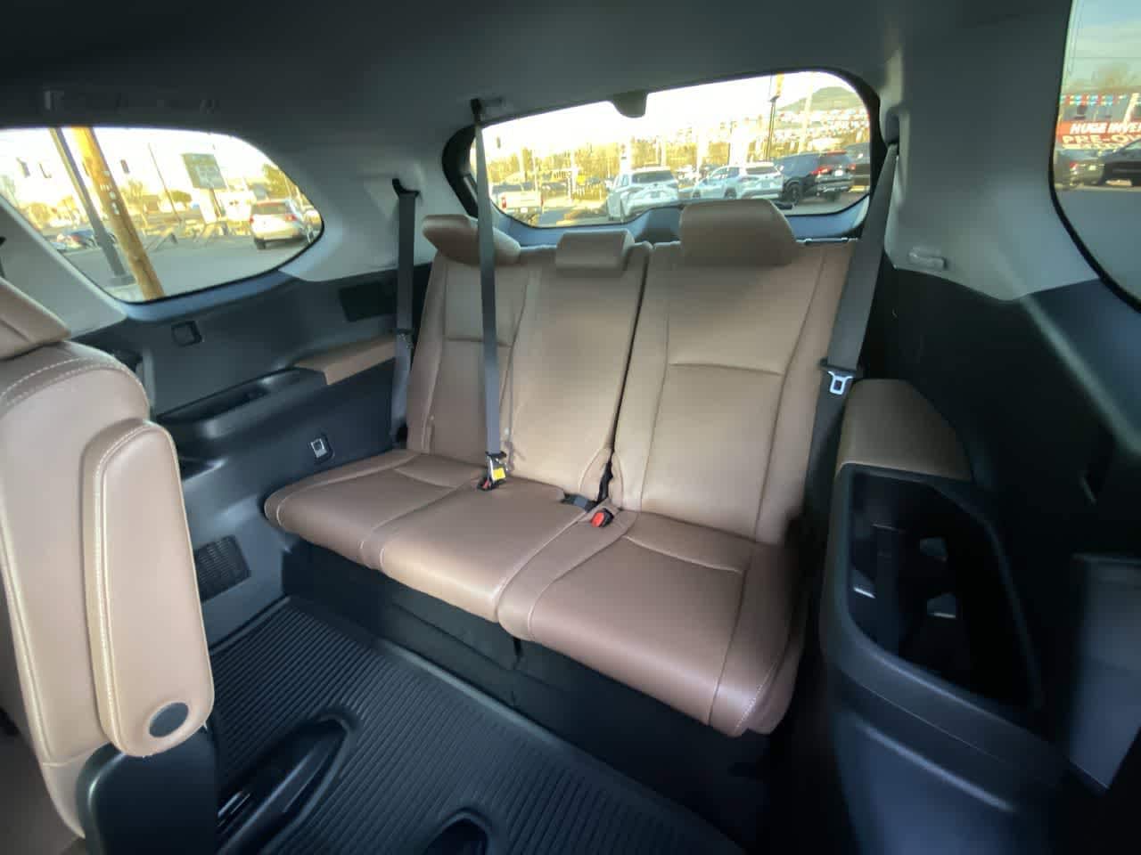 Thumbnail: 2025 Toyota Grand Highlander - 23