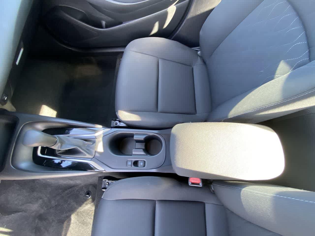 Thumbnail: 2025 Toyota Corolla - 20