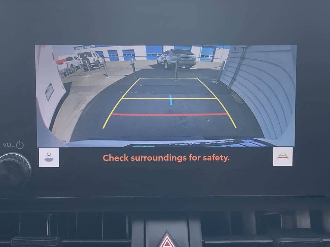 Thumbnail: 2023 Toyota RAV4 - 17