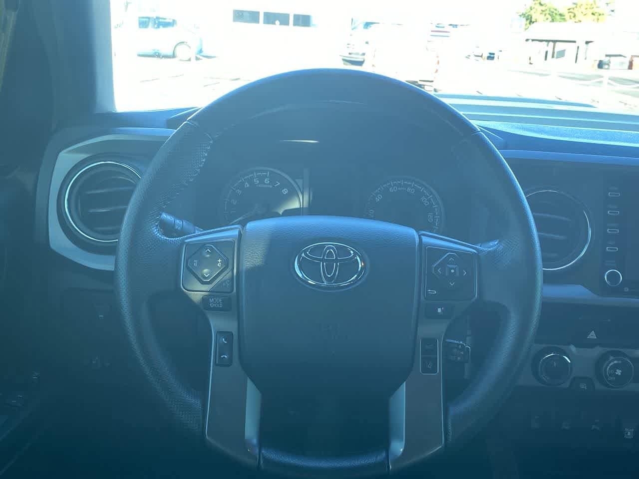 Thumbnail: 2020 Toyota Tacoma - 14