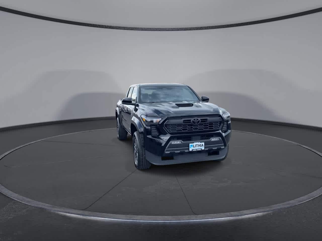 Thumbnail: 2024 Toyota Tacoma - 4