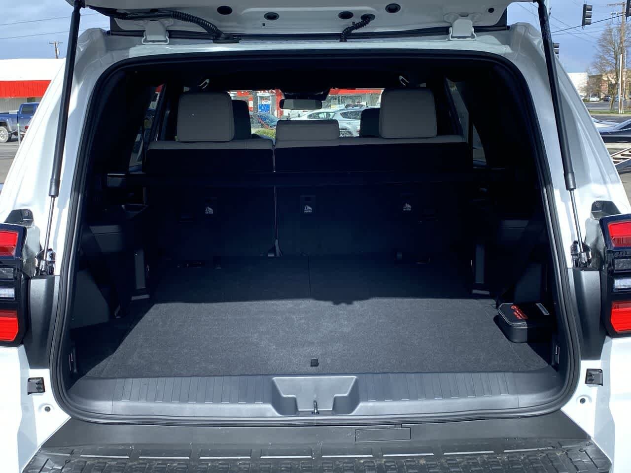 Thumbnail: 2025 Toyota 4Runner - 23