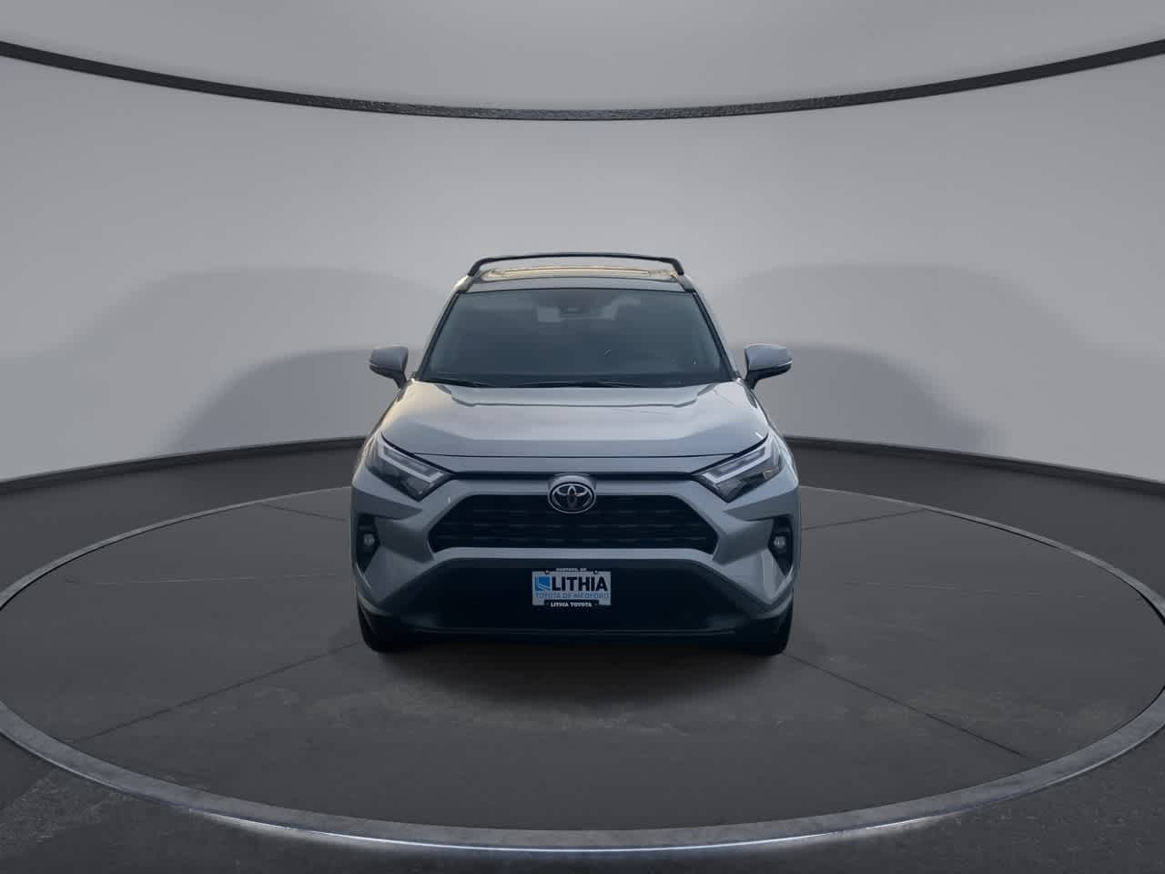 Thumbnail: 2025 Toyota RAV4 - 3