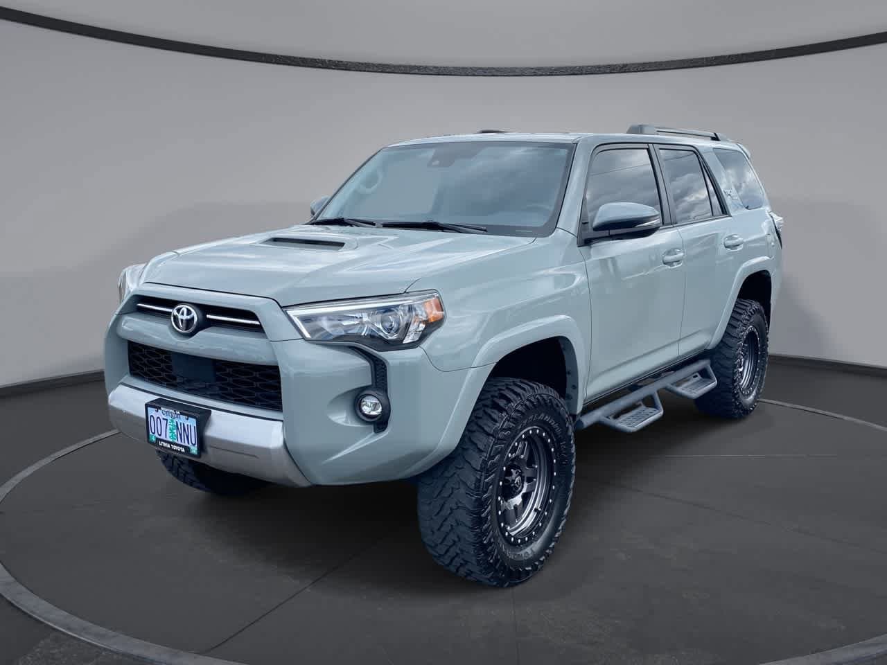 Thumbnail: 2022 Toyota 4Runner - 1