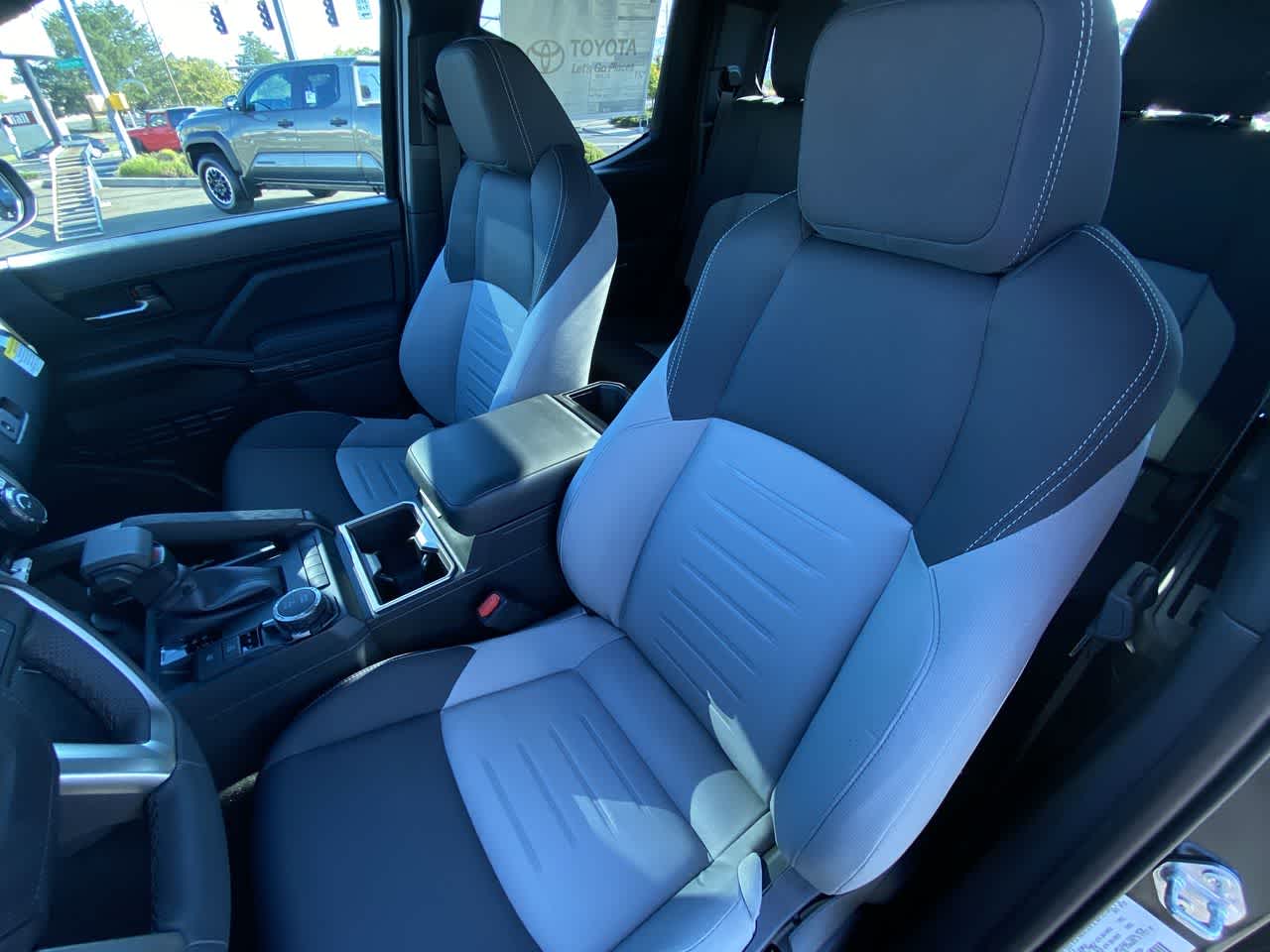 Thumbnail: 2025 Toyota Tacoma - 11