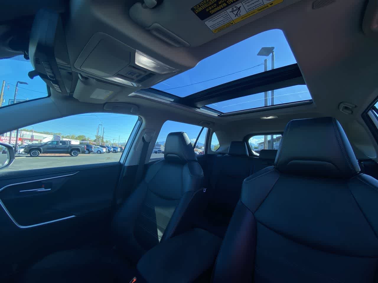 Thumbnail: 2024 Toyota RAV4 - 21