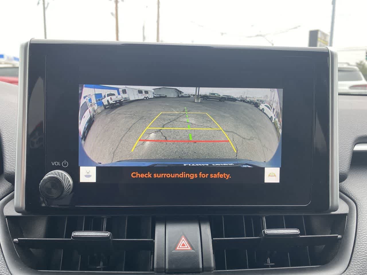 Thumbnail: 2023 Toyota RAV4 - 17