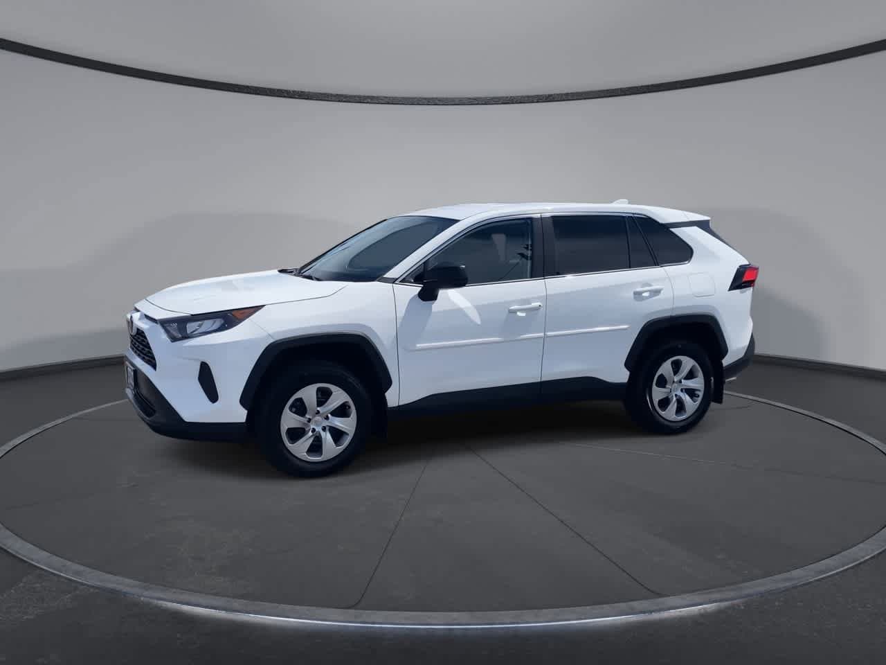 Thumbnail: 2022 Toyota RAV4 - 6
