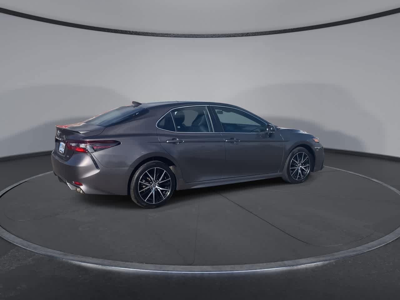 Thumbnail: 2024 Toyota Camry - 9