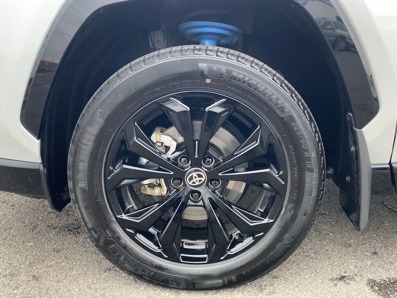 Thumbnail: 2024 Toyota RAV4 - 10