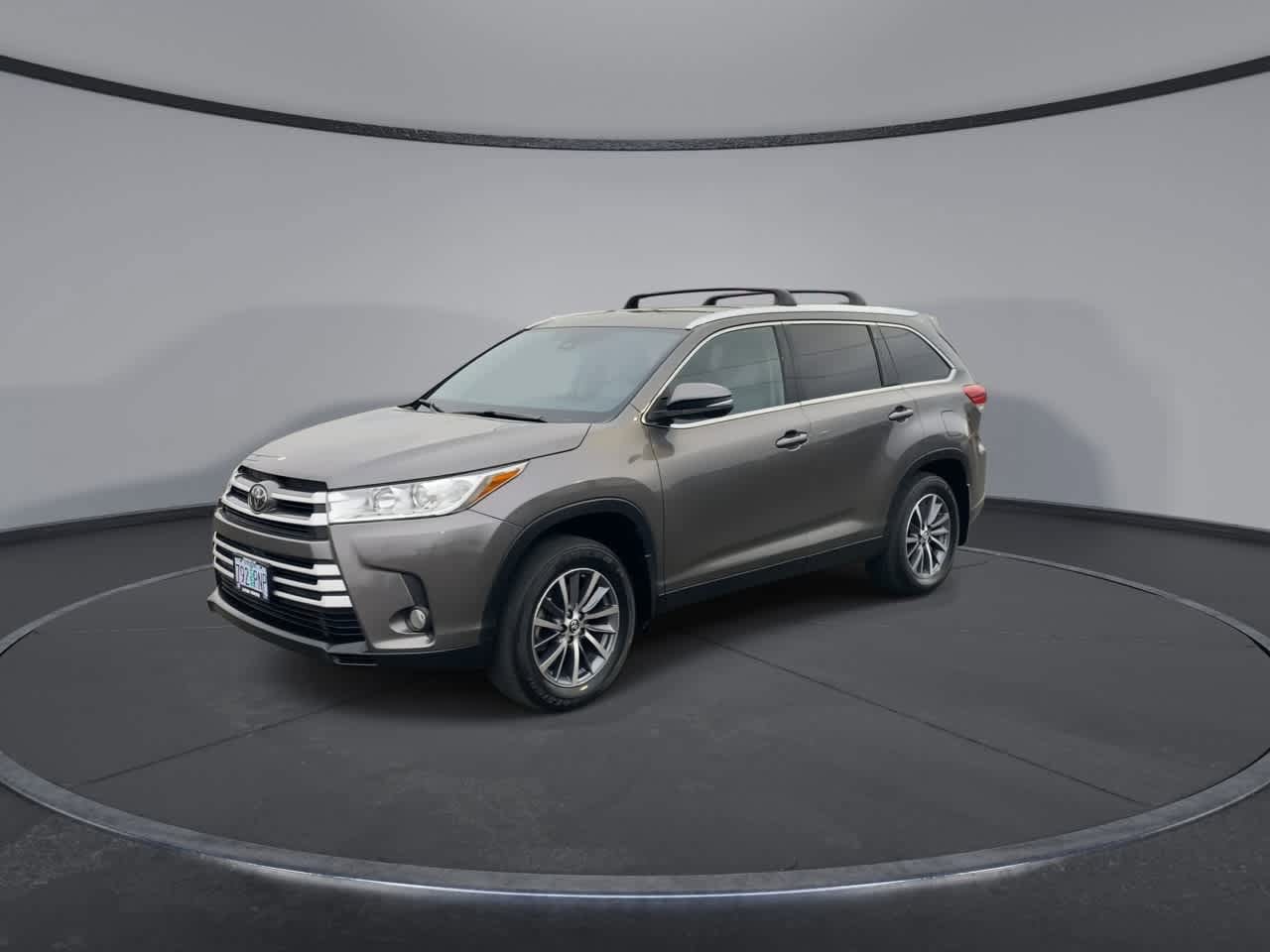 Thumbnail: 2019 Toyota Highlander - 4