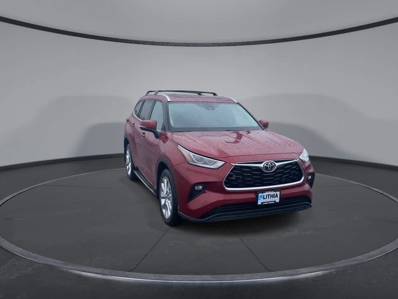 Thumbnail: 2023 Toyota Highlander - 3