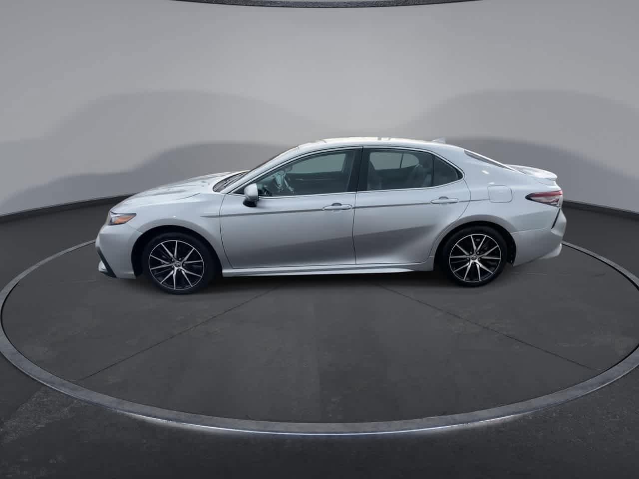 Thumbnail: 2024 Toyota Camry - 5