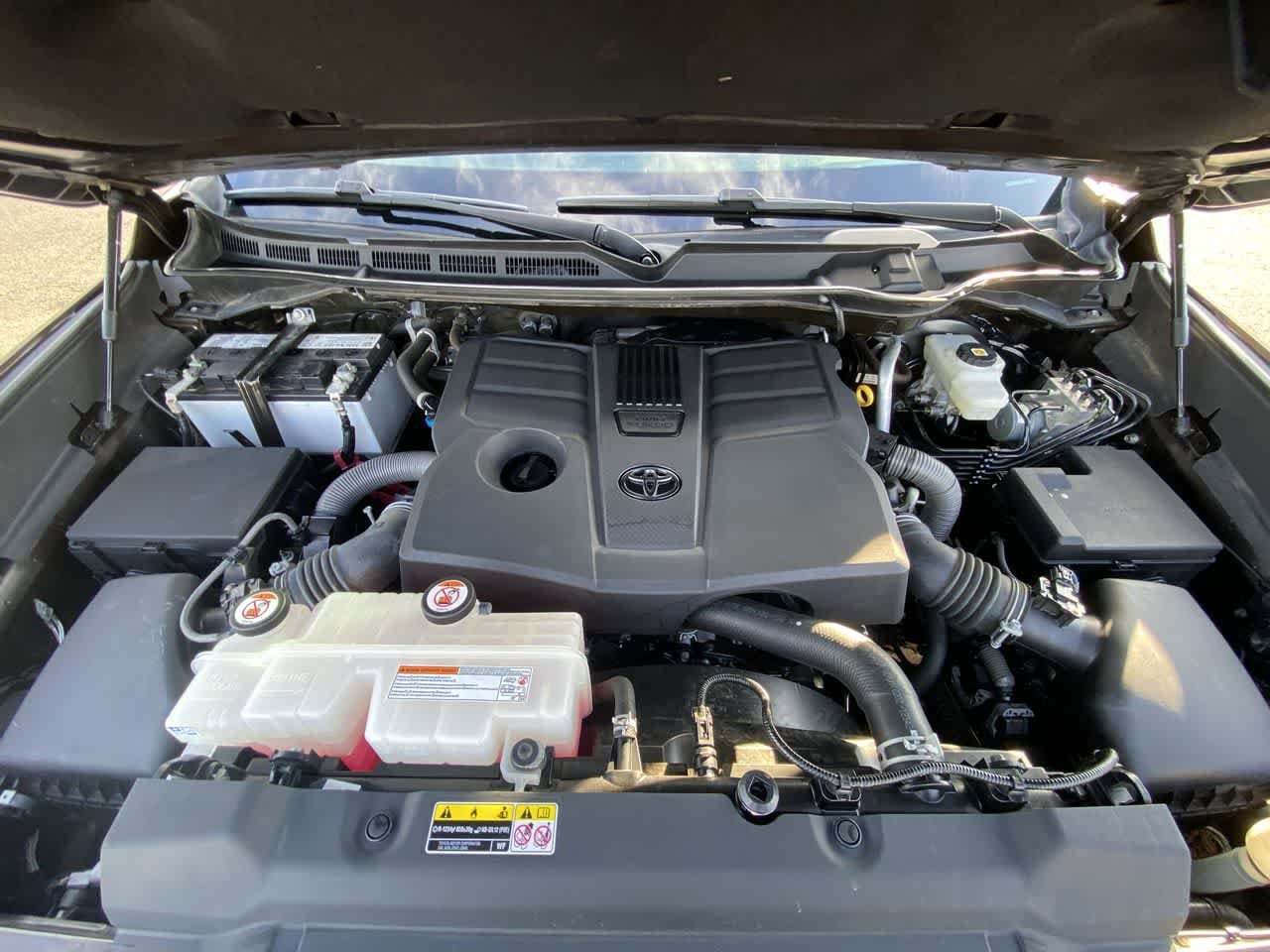 Thumbnail: 2022 Toyota Tundra - 24