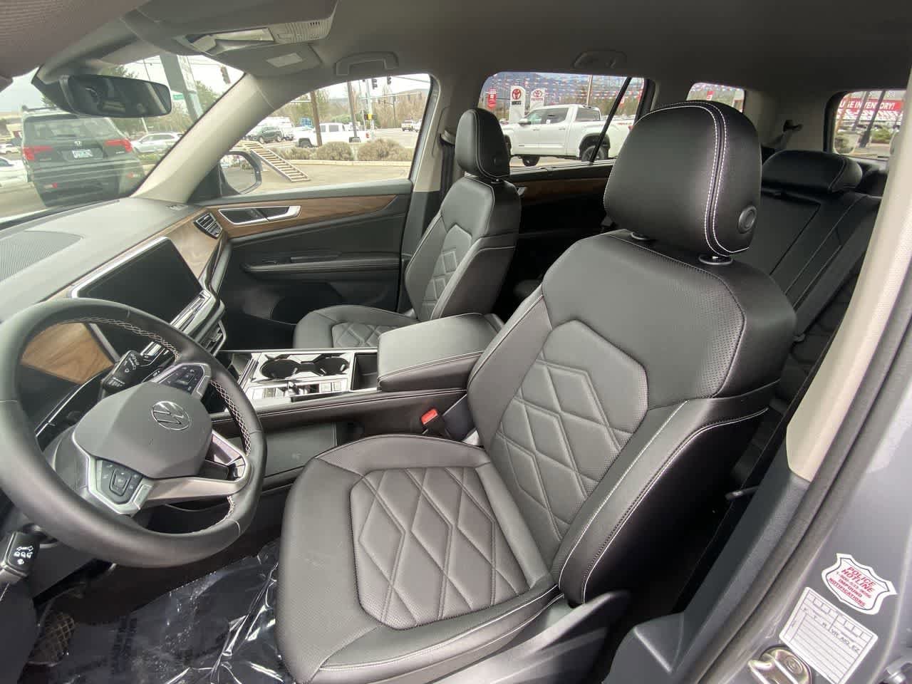 Thumbnail: 2025 Volkswagen Atlas - 11