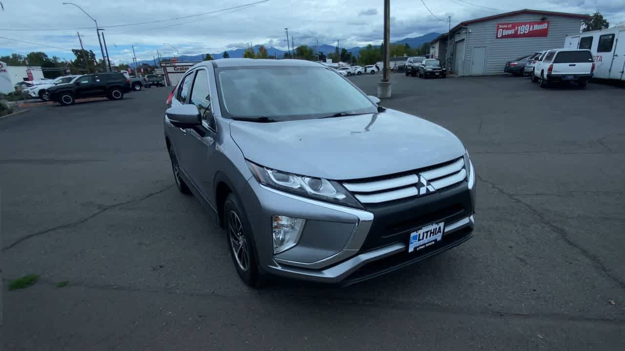 Thumbnail: 2020 Mitsubishi Eclipse Cross - 2