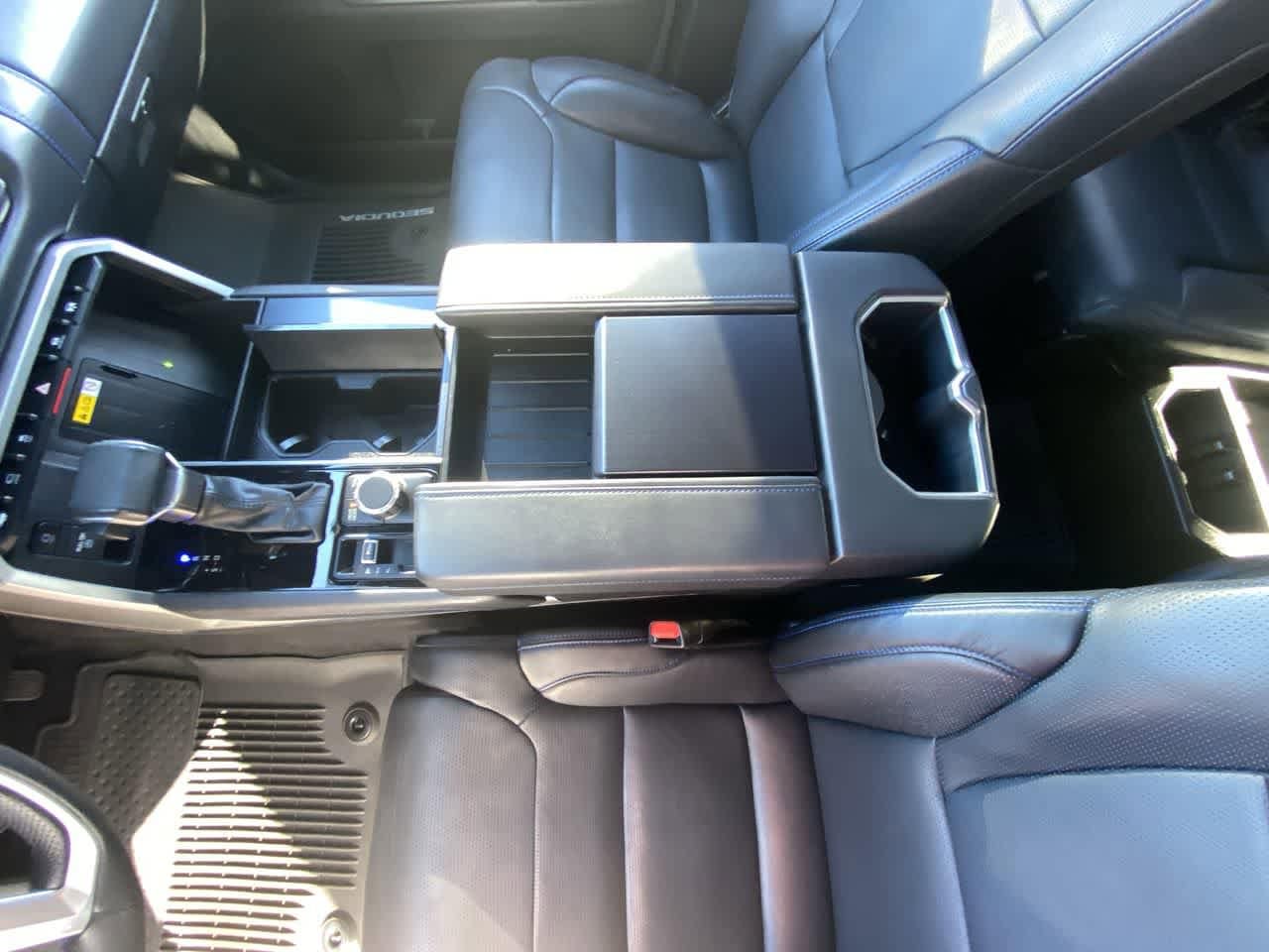 Thumbnail: 2024 Toyota Sequoia - 20