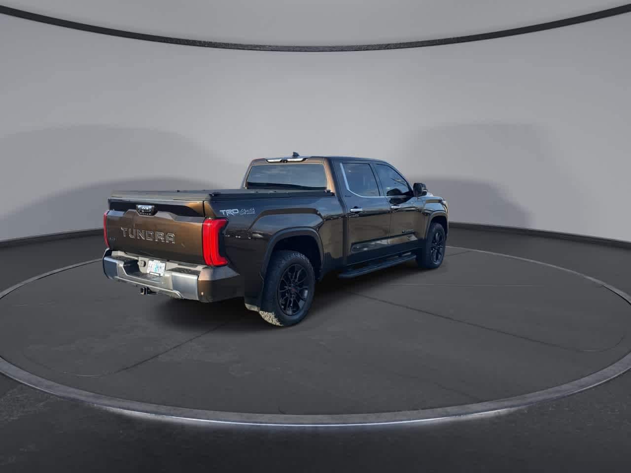 Thumbnail: 2022 Toyota Tundra - 8