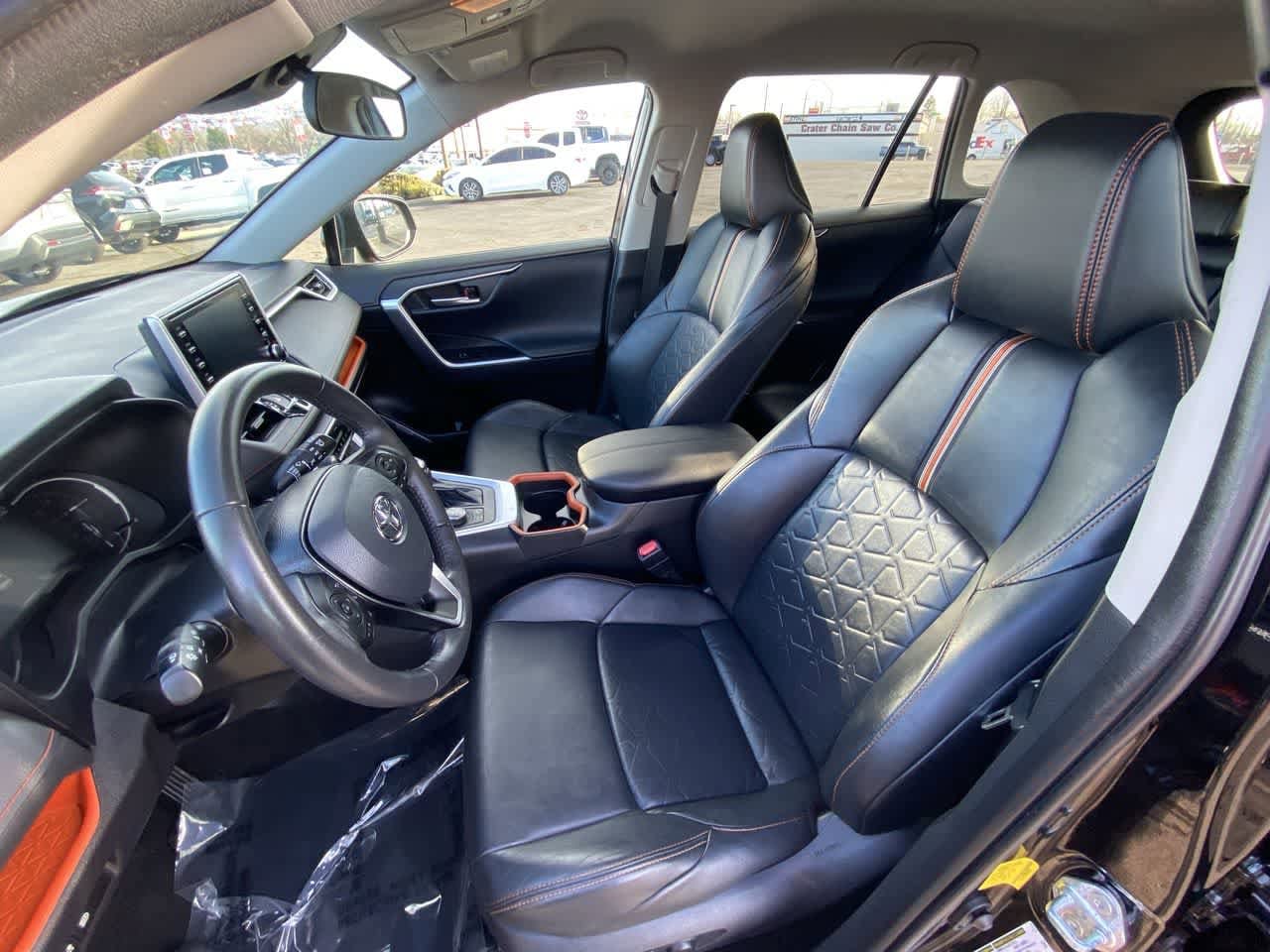 Thumbnail: 2021 Toyota RAV4 - 11