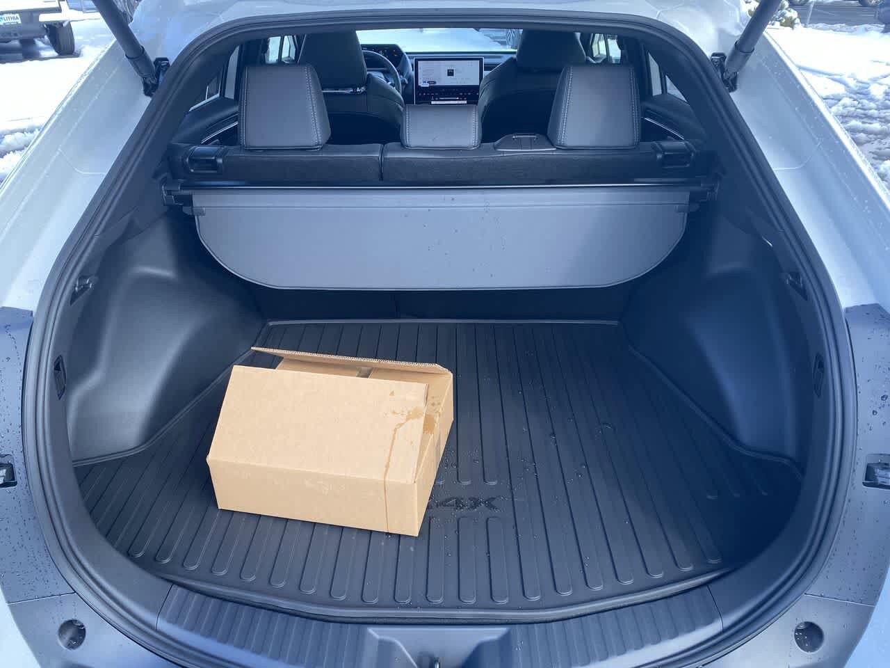 Thumbnail: 2025 Toyota bZ4X - 23