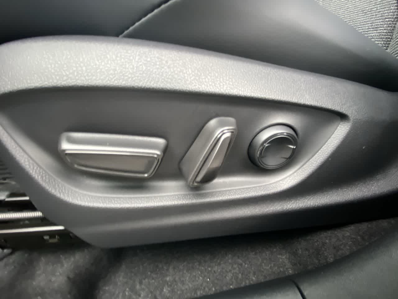 Thumbnail: 2026 Toyota bZ - 12