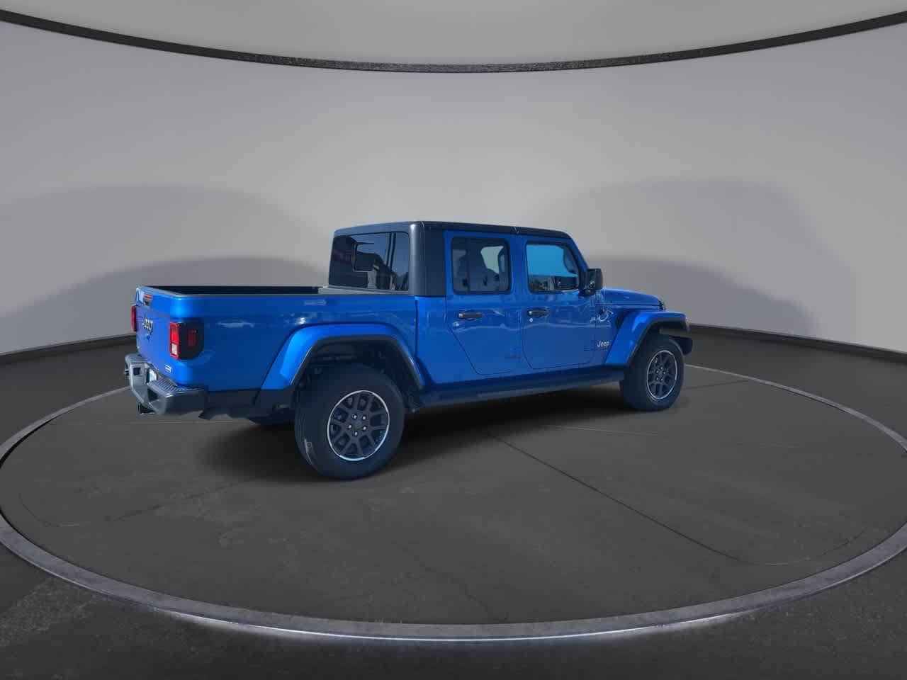 Thumbnail: 2023 Jeep Gladiator - 8