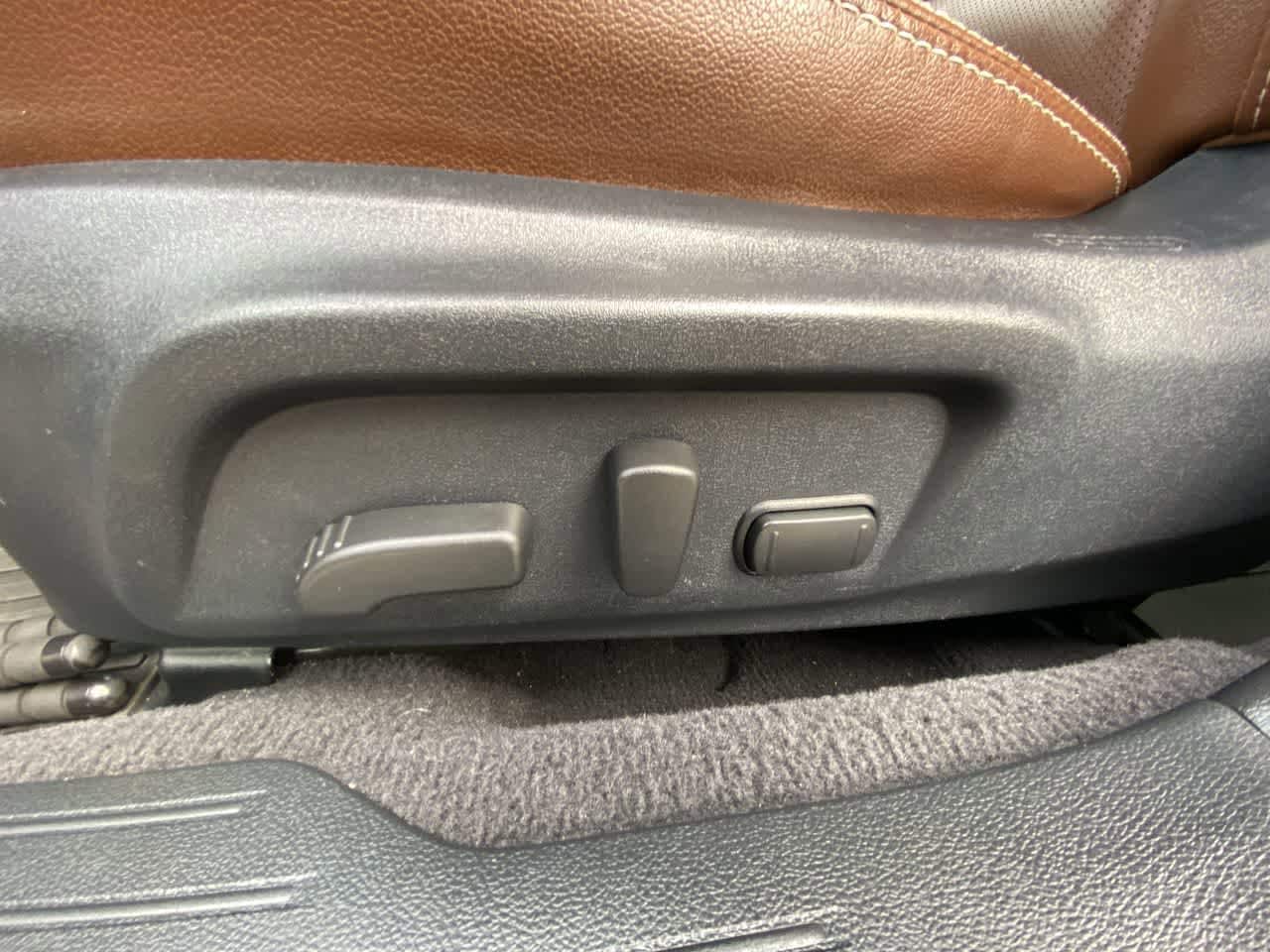 Thumbnail: 2017 Subaru Outback - 12