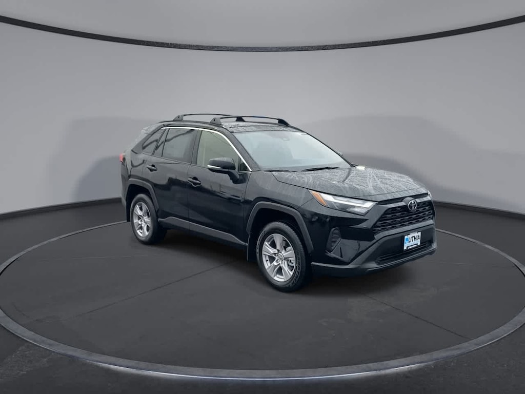 New 2025 Toyota RAV4 XLE XLE AWD SUV