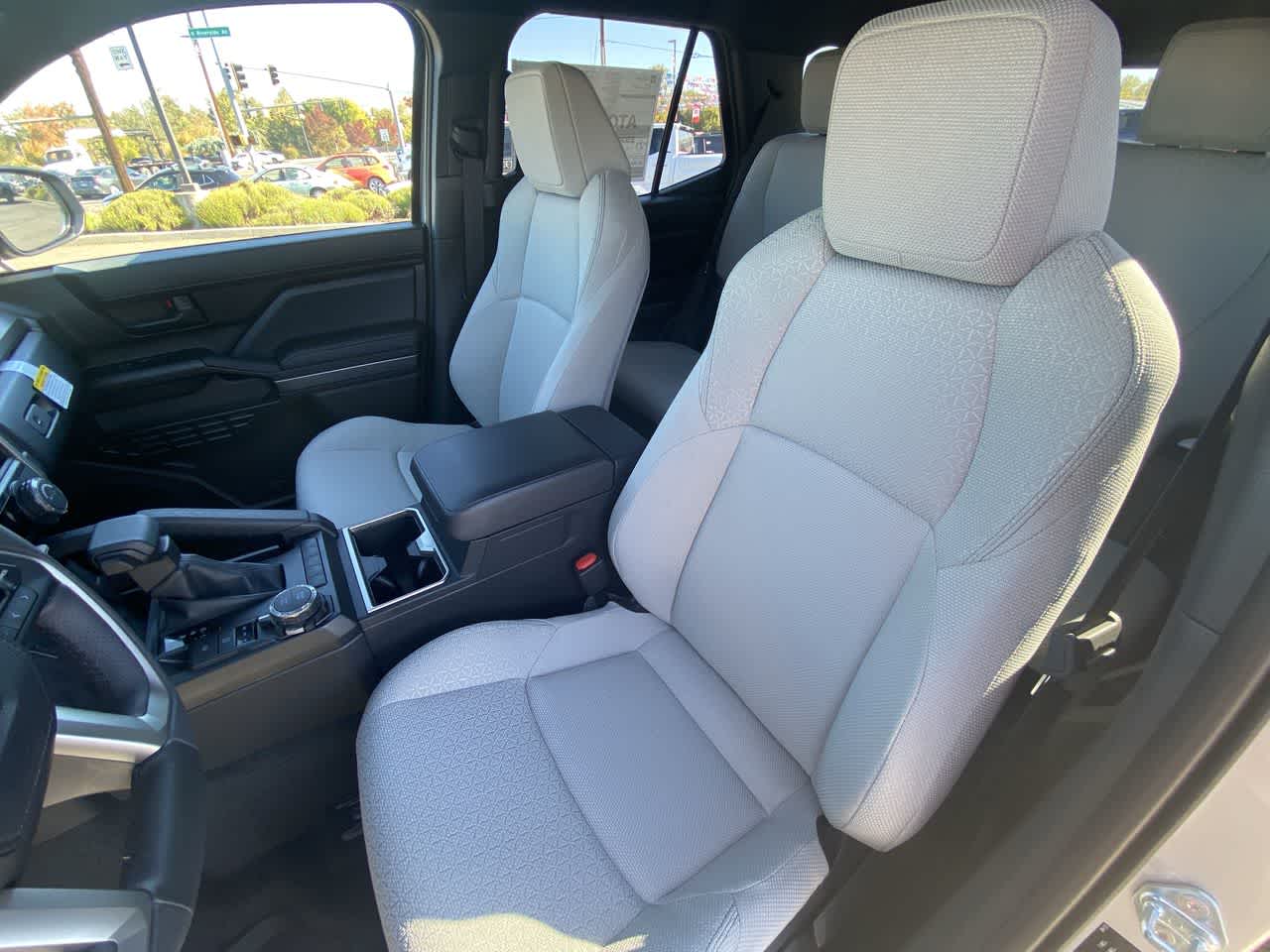 Thumbnail: 2025 Toyota 4Runner - 11