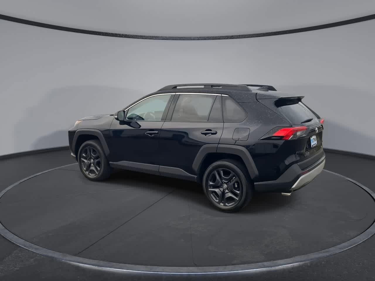 Thumbnail: 2024 Toyota RAV4 - 6