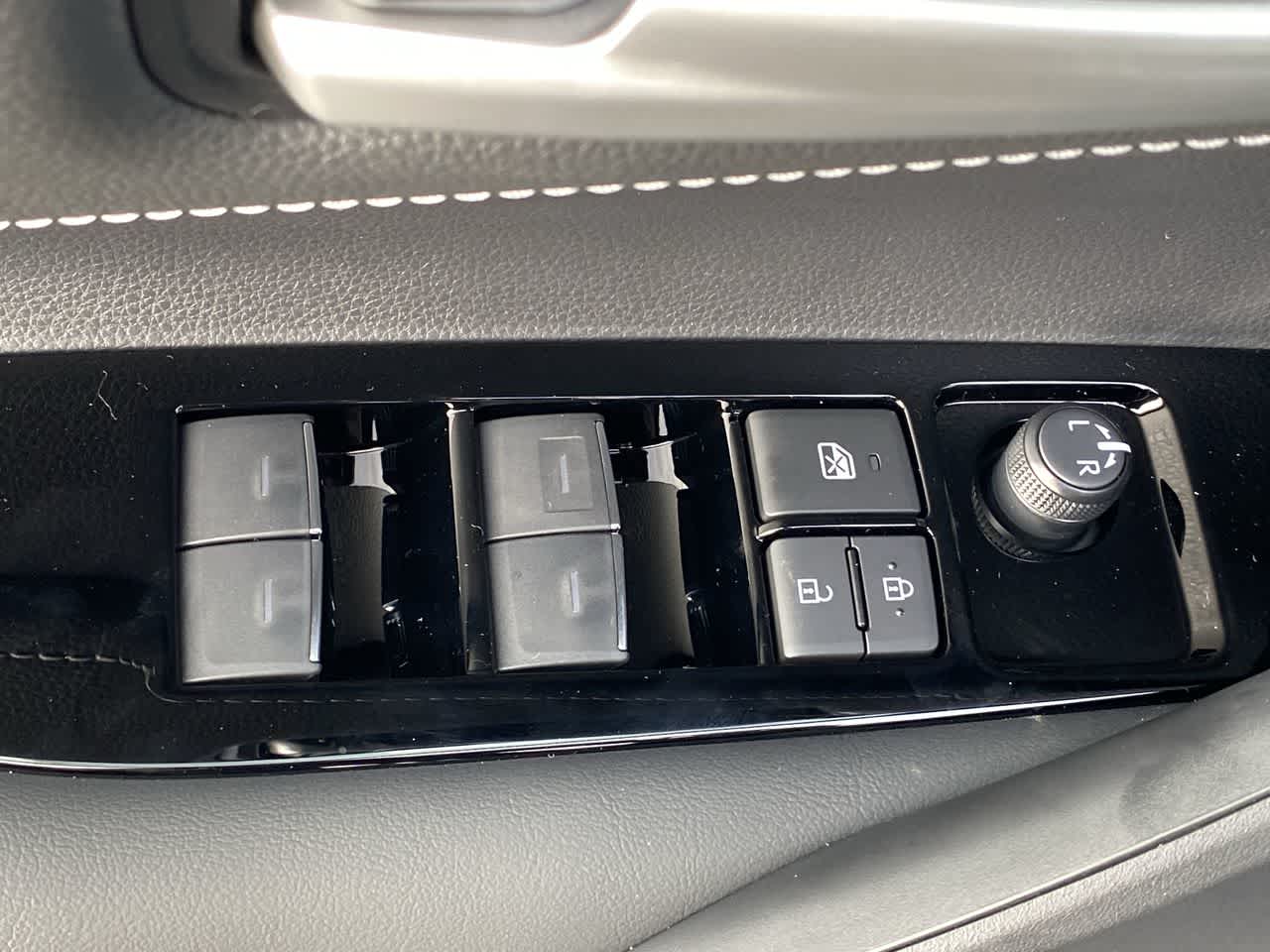 Thumbnail: 2026 Toyota Corolla - 13