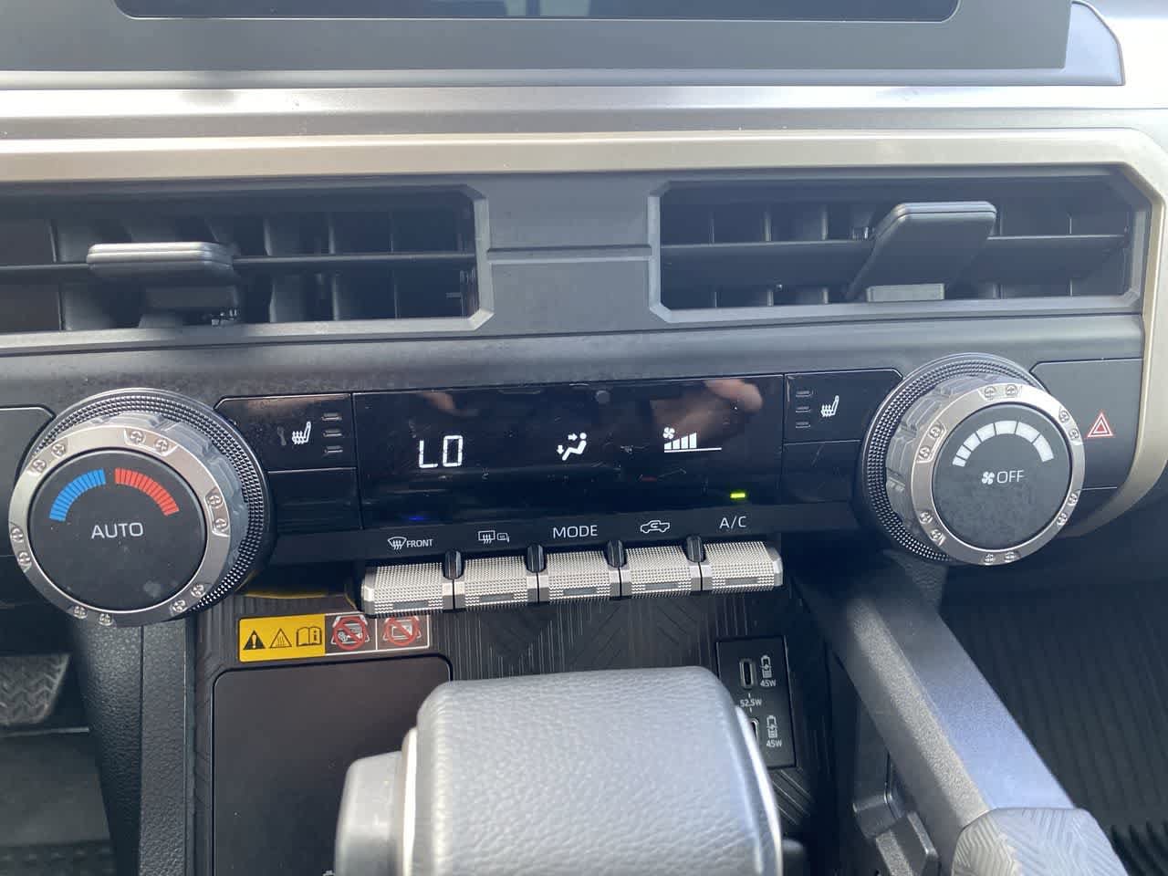 Thumbnail: 2024 Toyota Tacoma - 18