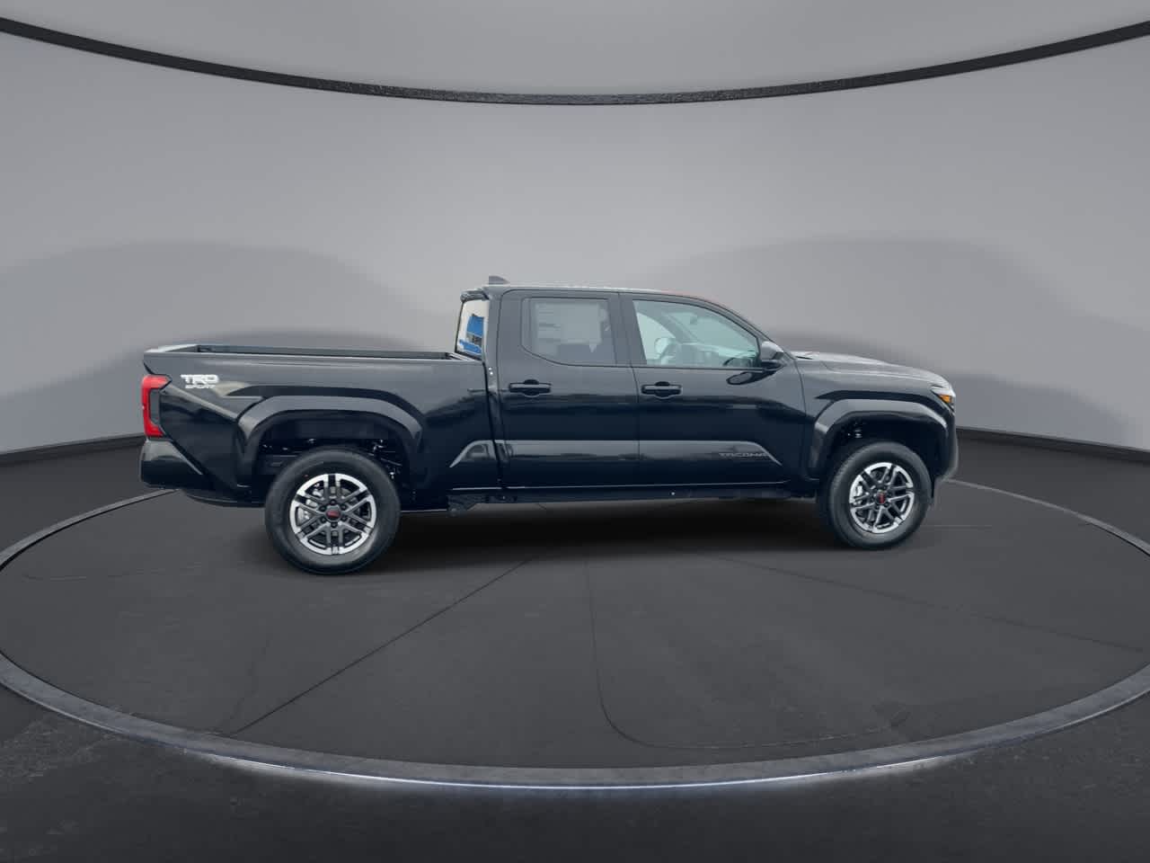 Thumbnail: 2025 Toyota Tacoma - 9